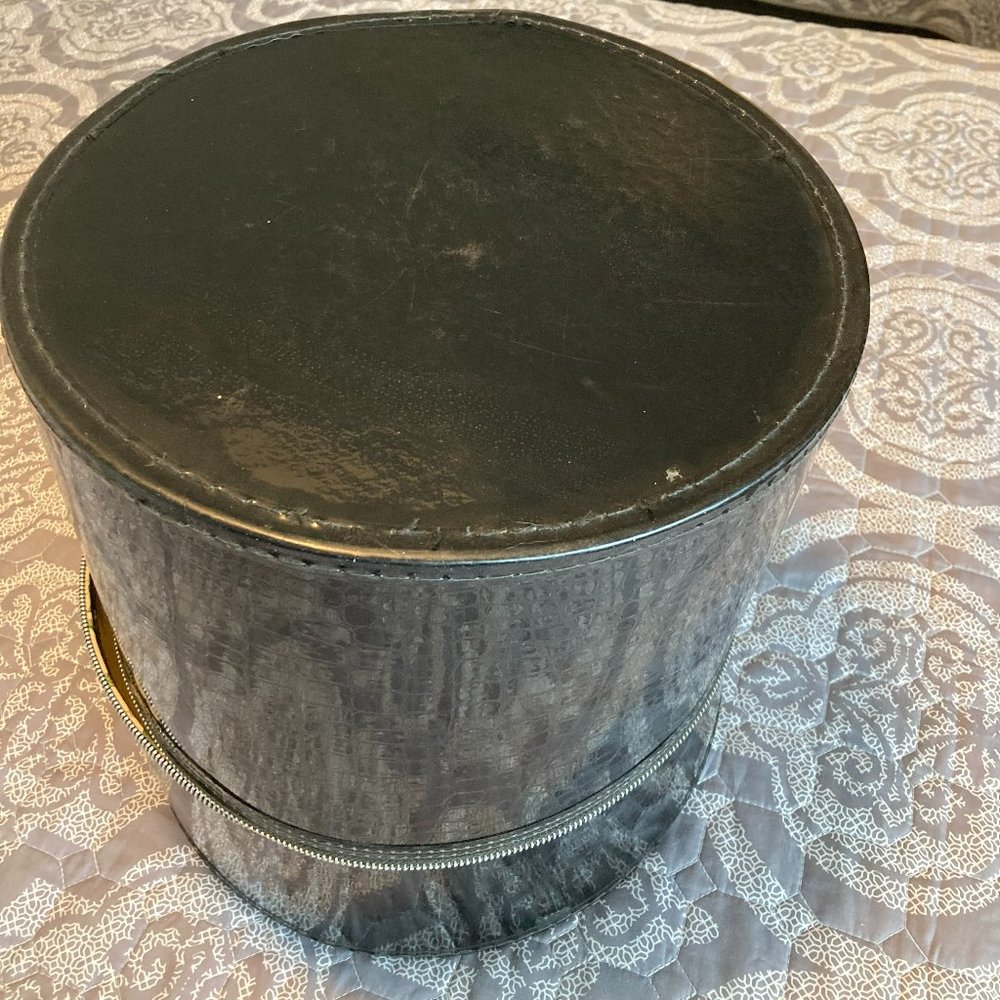 Vintage Black Patent Leather Hat Box Travel Case Gem